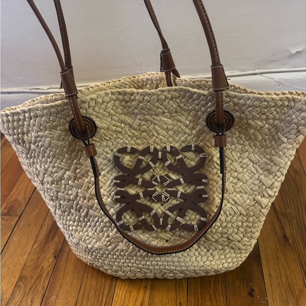 Loewe Vibe Beach Bag